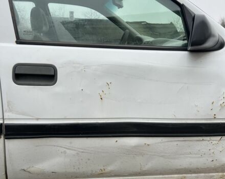 Белый Опель Астра, объемом двигателя 1.6 л и пробегом 300 тыс. км за 950 $, фото 5 на Automoto.ua