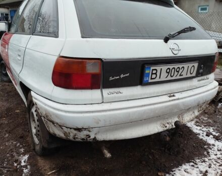 Белый Опель Астра, объемом двигателя 1.4 л и пробегом 123 тыс. км за 650 $, фото 5 на Automoto.ua