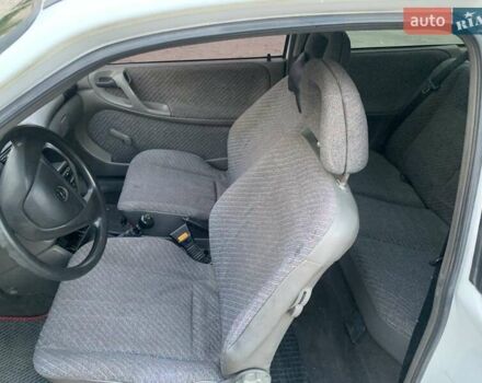 Білий Опель Астра, об'ємом двигуна 1.4 л та пробігом 280 тис. км за 1800 $, фото 6 на Automoto.ua
