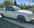 Белый Опель Астра, объемом двигателя 1.4 л и пробегом 450 тыс. км за 1000 $, фото 1 на Automoto.ua