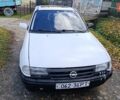 Білий Опель Астра, об'ємом двигуна 1.6 л та пробігом 296 тис. км за 1300 $, фото 1 на Automoto.ua