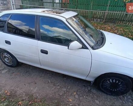 Білий Опель Астра, об'ємом двигуна 1.6 л та пробігом 296 тис. км за 1300 $, фото 7 на Automoto.ua