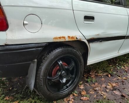 Опель Астра 1995 в Корсунь-Шевченковском на Automoto.ua Белый Опель Астра, объемом двигателя 1.4 л и пробегом 312 тыс. км за 1100 $, фото 20 на Automoto.ua