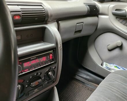 Опель Астра 1995 в Корсунь-Шевченковском на Automoto.ua Белый Опель Астра, объемом двигателя 1.4 л и пробегом 312 тыс. км за 1100 $, фото 5 на Automoto.ua