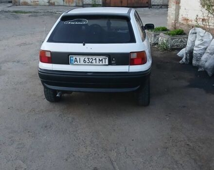 Білий Опель Астра, об'ємом двигуна 1.8 л та пробігом 250 тис. км за 1500 $, фото 1 на Automoto.ua