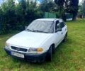 Белый Опель Астра, объемом двигателя 1.4 л и пробегом 0 тыс. км за 1000 $, фото 1 на Automoto.ua