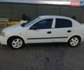 Білий Опель Астра, об'ємом двигуна 2 л та пробігом 239 тис. км за 3000 $, фото 2 на Automoto.ua