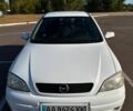 Белый Опель Астра, объемом двигателя 1.4 л и пробегом 200 тыс. км за 2500 $, фото 5 на Automoto.ua