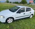 Белый Опель Астра, объемом двигателя 2 л и пробегом 239 тыс. км за 3400 $, фото 4 на Automoto.ua