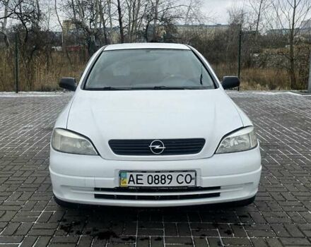 Белый Опель Астра, объемом двигателя 1.2 л и пробегом 263 тыс. км за 2999 $, фото 3 на Automoto.ua