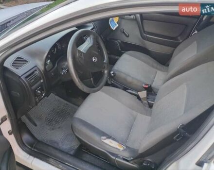 Білий Опель Астра, об'ємом двигуна 1.7 л та пробігом 350 тис. км за 3950 $, фото 12 на Automoto.ua