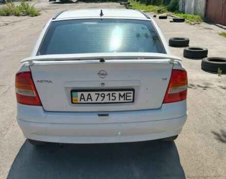 Белый Опель Астра, объемом двигателя 1.4 л и пробегом 215 тыс. км за 2200 $, фото 2 на Automoto.ua