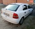 Белый Опель Астра, объемом двигателя 1.7 л и пробегом 350 тыс. км за 3400 $, фото 3 на Automoto.ua