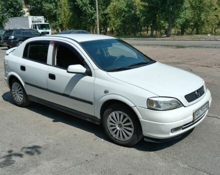 Белый Опель Астра, объемом двигателя 1.4 л и пробегом 215 тыс. км за 2200 $, фото 3 на Automoto.ua