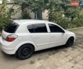 Белый Опель Астра, объемом двигателя 1.6 л и пробегом 230 тыс. км за 3999 $, фото 2 на Automoto.ua