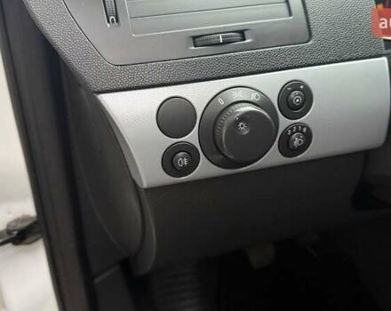 Белый Опель Астра, объемом двигателя 1.6 л и пробегом 238 тыс. км за 5550 $, фото 29 на Automoto.ua