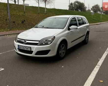 Белый Опель Астра, объемом двигателя 1.6 л и пробегом 238 тыс. км за 5550 $, фото 2 на Automoto.ua