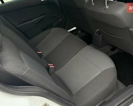 Белый Опель Астра, объемом двигателя 1.6 л и пробегом 238 тыс. км за 5550 $, фото 33 на Automoto.ua