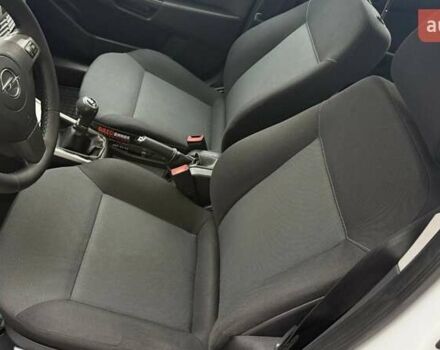 Белый Опель Астра, объемом двигателя 1.6 л и пробегом 238 тыс. км за 5550 $, фото 28 на Automoto.ua