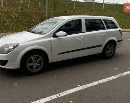 Белый Опель Астра, объемом двигателя 1.6 л и пробегом 238 тыс. км за 5550 $, фото 3 на Automoto.ua