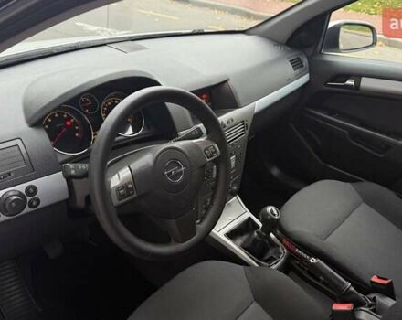 Белый Опель Астра, объемом двигателя 1.6 л и пробегом 238 тыс. км за 5550 $, фото 23 на Automoto.ua