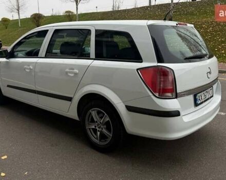 Белый Опель Астра, объемом двигателя 1.6 л и пробегом 238 тыс. км за 5550 $, фото 6 на Automoto.ua