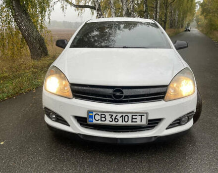 Белый Опель Астра, объемом двигателя 1.6 л и пробегом 224 тыс. км за 3999 $, фото 6 на Automoto.ua