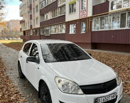Белый Опель Астра, объемом двигателя 1.4 л и пробегом 286 тыс. км за 4500 $, фото 1 на Automoto.ua