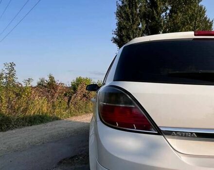 Білий Опель Астра, об'ємом двигуна 1.6 л та пробігом 231 тис. км за 4700 $, фото 34 на Automoto.ua