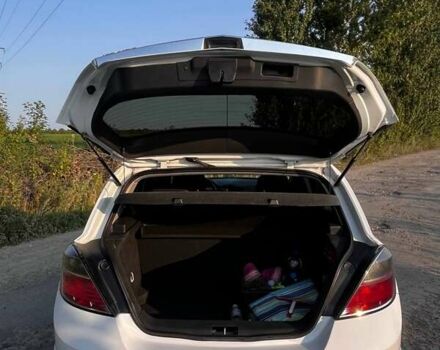 Білий Опель Астра, об'ємом двигуна 1.6 л та пробігом 231 тис. км за 4700 $, фото 27 на Automoto.ua