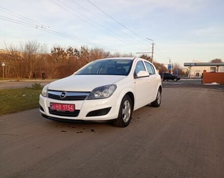 Белый Опель Астра, объемом двигателя 1.4 л и пробегом 185 тыс. км за 4750 $, фото 1 на Automoto.ua