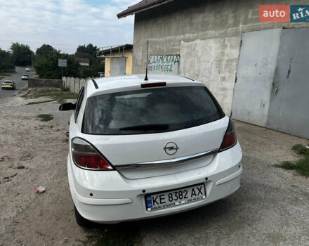 Белый Опель Астра, объемом двигателя 1.36 л и пробегом 250 тыс. км за 5300 $, фото 3 на Automoto.ua