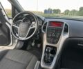 Белый Опель Астра, объемом двигателя 1.7 л и пробегом 310 тыс. км за 6300 $, фото 12 на Automoto.ua