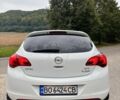 Белый Опель Астра, объемом двигателя 1.7 л и пробегом 180 тыс. км за 7000 $, фото 2 на Automoto.ua