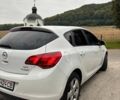 Опель Астра 2010 в Жовкве на Automoto.ua Белый Опель Астра, объемом двигателя 1.7 л и пробегом 180 тыс. км за 6800 $, фото 12 на Automoto.ua