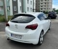 Белый Опель Астра, объемом двигателя 1.6 л и пробегом 248 тыс. км за 7000 $, фото 4 на Automoto.ua