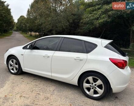 Белый Опель Астра, объемом двигателя 1.7 л и пробегом 184 тыс. км за 6500 $, фото 8 на Automoto.ua