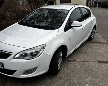 Белый Опель Астра, объемом двигателя 1.69 л и пробегом 330 тыс. км за 5800 $, фото 10 на Automoto.ua