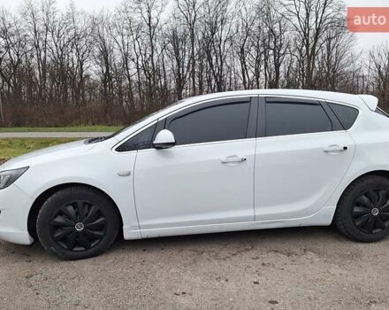 Белый Опель Астра, объемом двигателя 1.6 л и пробегом 179 тыс. км за 7800 $, фото 3 на Automoto.ua