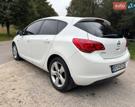 Белый Опель Астра, объемом двигателя 1.7 л и пробегом 184 тыс. км за 6500 $, фото 7 на Automoto.ua
