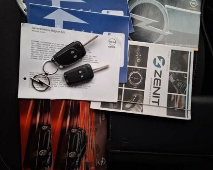 Белый Опель Астра, объемом двигателя 1.6 л и пробегом 179 тыс. км за 7800 $, фото 48 на Automoto.ua