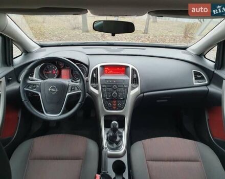 Белый Опель Астра, объемом двигателя 1.4 л и пробегом 118 тыс. км за 6950 $, фото 9 на Automoto.ua