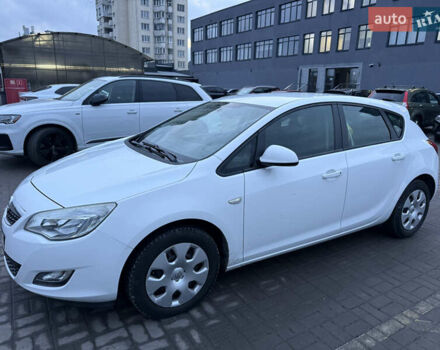 Белый Опель Астра, объемом двигателя 1.4 л и пробегом 234 тыс. км за 4950 $, фото 22 на Automoto.ua