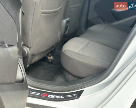 Белый Опель Астра, объемом двигателя 0 л и пробегом 187 тыс. км за 6950 $, фото 20 на Automoto.ua