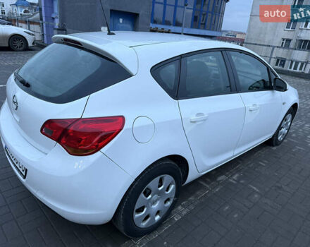 Белый Опель Астра, объемом двигателя 1.4 л и пробегом 234 тыс. км за 4950 $, фото 26 на Automoto.ua