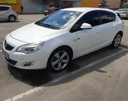Опель Астра 2011 в Нежине на Automoto.ua Белый Опель Астра, объемом двигателя 1.6 л и пробегом 250 тыс. км за 5800 $, фото 7 на Automoto.ua