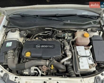 Белый Опель Астра, объемом двигателя 1.7 л и пробегом 204 тыс. км за 5800 $, фото 11 на Automoto.ua