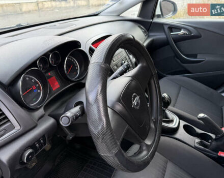 Белый Опель Астра, объемом двигателя 1.4 л и пробегом 234 тыс. км за 4950 $, фото 10 на Automoto.ua