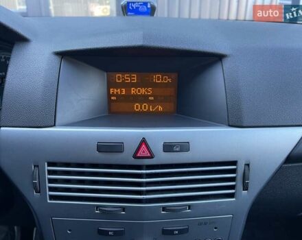 Белый Опель Астра, объемом двигателя 1.6 л и пробегом 182 тыс. км за 6400 $, фото 11 на Automoto.ua