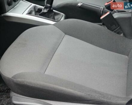 Белый Опель Астра, объемом двигателя 1.6 л и пробегом 242 тыс. км за 3750 $, фото 5 на Automoto.ua